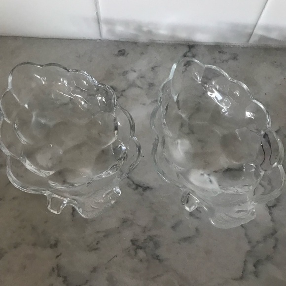 Vintage 5” Crystal grapes small charcuterie fruit serving clear dishes set of 2 - Picture 4 of 8